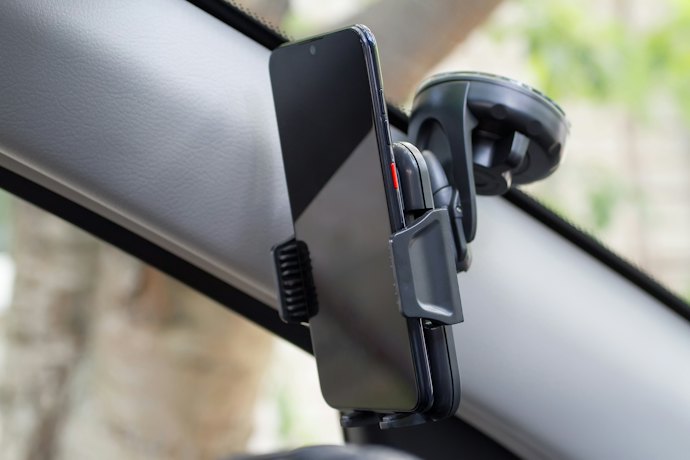 車用手機支架可用在機車上嗎?