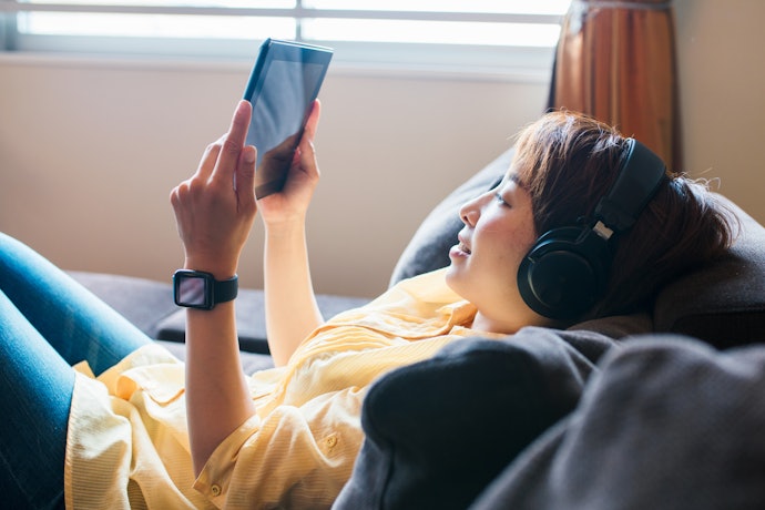Netflix帳號可以同時用幾個裝置看電影?