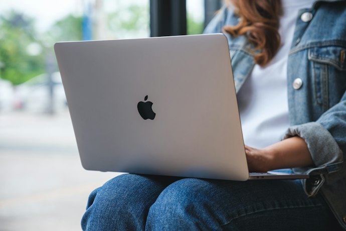 我的MacBook每天通勤會被刮到嗎?要不要裝保護殼?