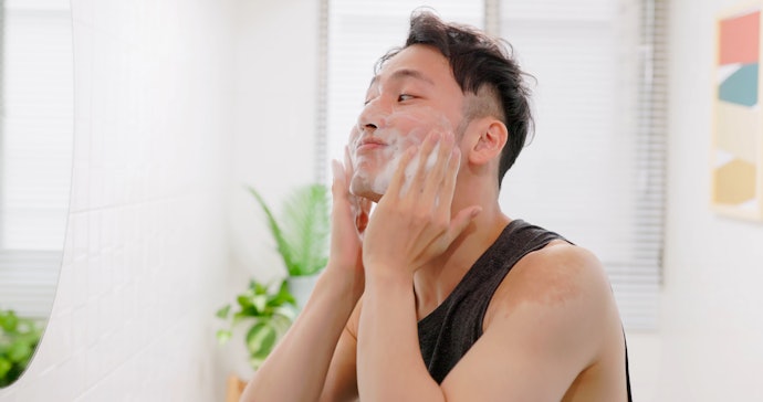 男用跟女用的控油洗面乳有差嗎?