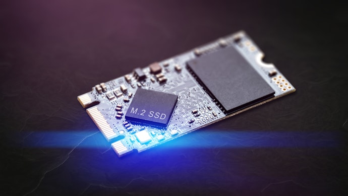 只要是M.2 SSD都建議要搭配散熱片!