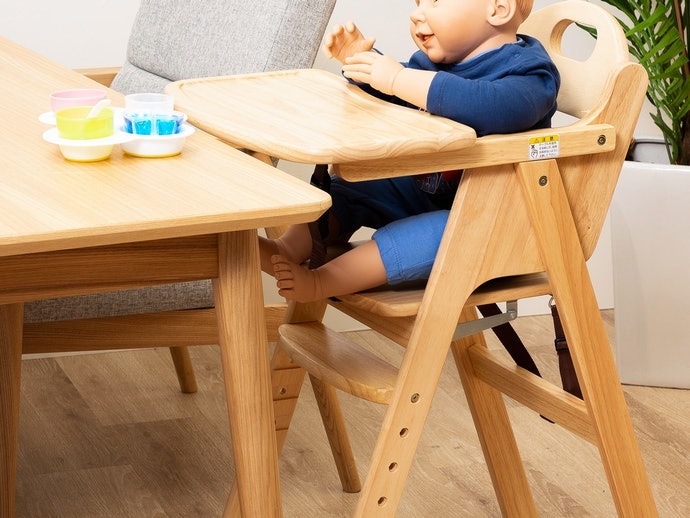 嬰幼兒餐椅有需要嗎?幾個月可以坐?