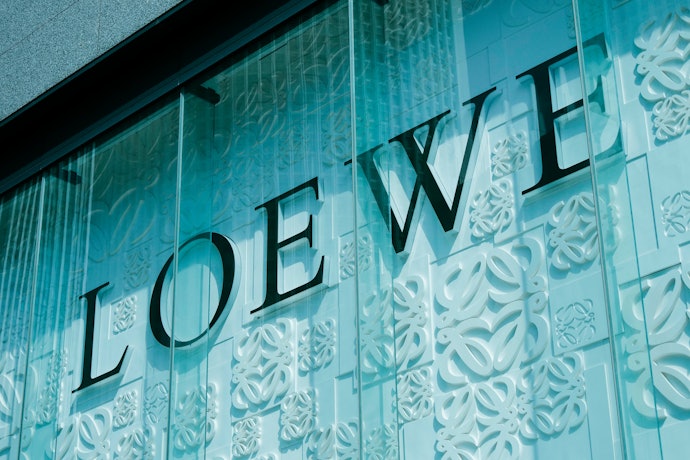 完美結合歷史、時尚、創新與實用的Loewe