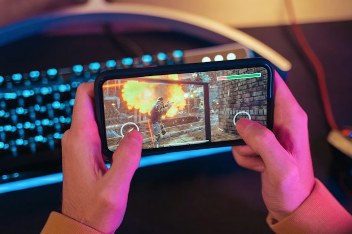 就算晶片相同,電競手機運行遊戲表現也更好!