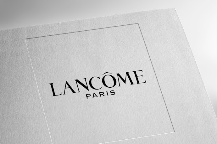 用最替女人著想的Lancôme蘭蔻展現肌膚原本的美麗光彩!