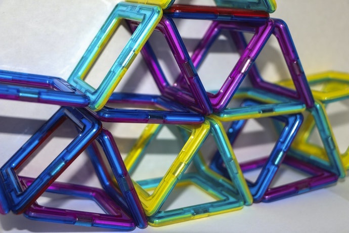 寓教於樂的Magformers