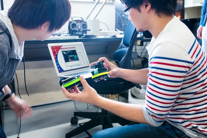 能回味歷代經典動畫的鋼彈系列遊戲