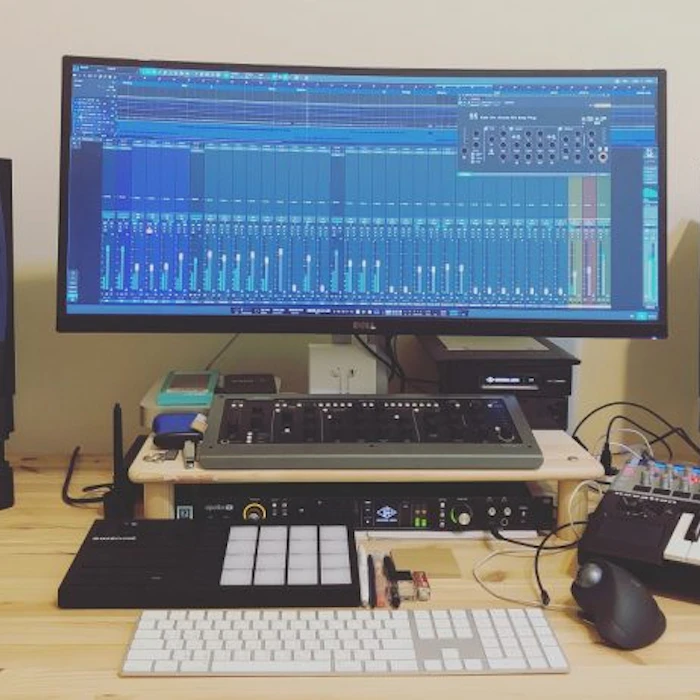 數位音樂製作人推薦9款愛用的音樂創作器材及設備