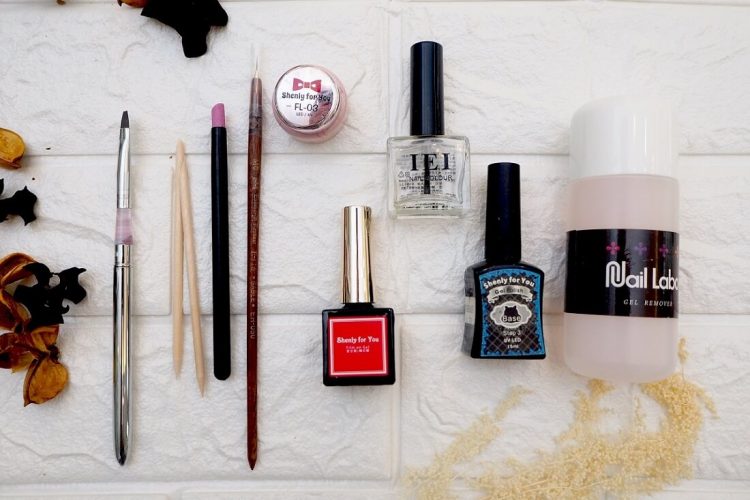 美甲師推薦9款愛用的指甲彩繪DIY用具
