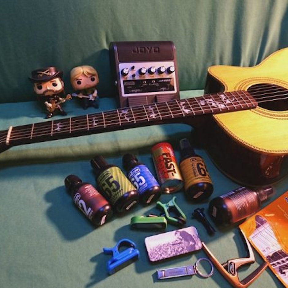 吉他老師推薦9款木吉他用新手必備用品及器材