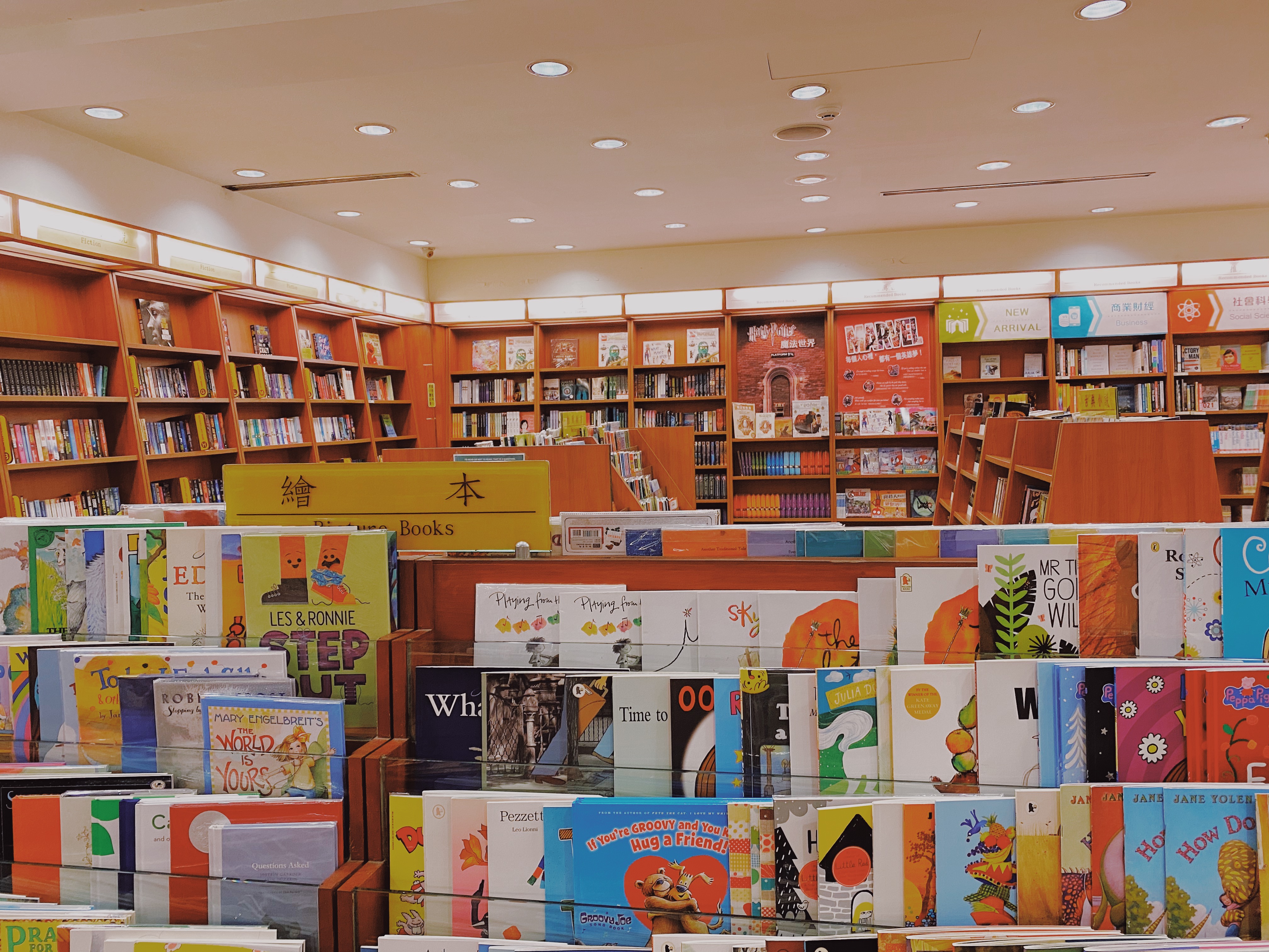 英文講師推薦8款兒童及青少年取向的英文教材 		