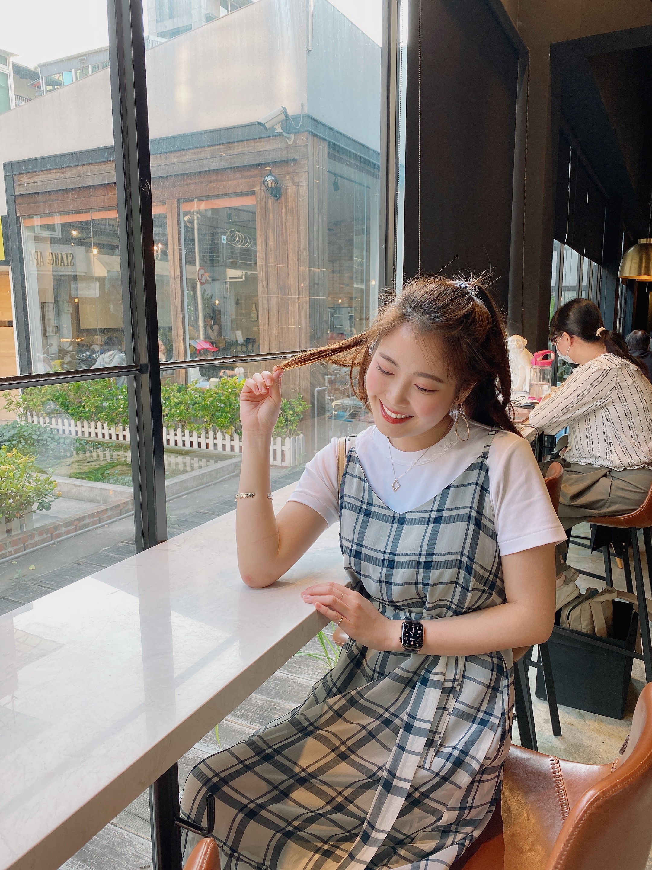 彩妝保養部落客推薦6款春夏愛用保養品		