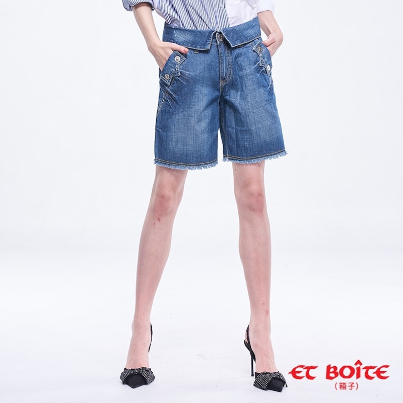 ET BOîTE KULO 牛仔短褲 1