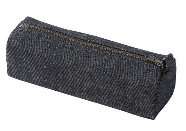 8. MUJI 無印良品 丹寧盒型筆袋 1
