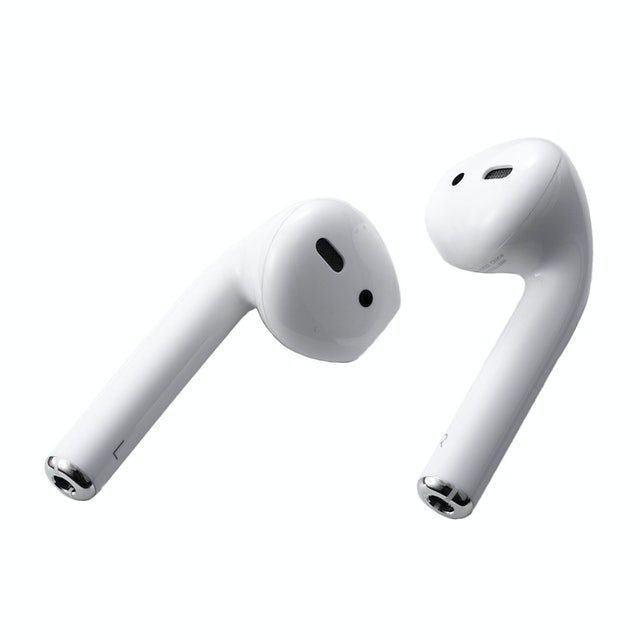 AirPods 搭配無線充電盒 2