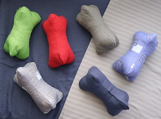 立體多用途骨型枕 1