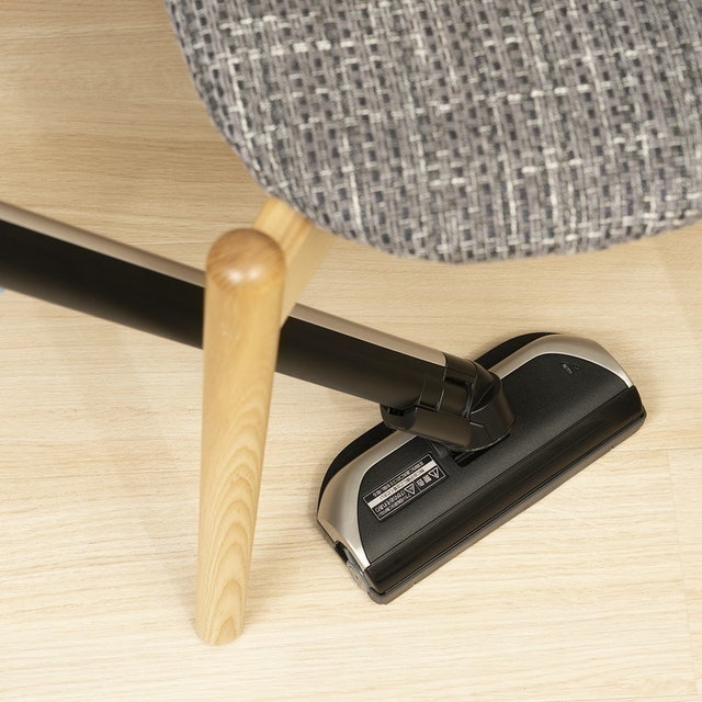iNSTICK 直立式吸塵器 9