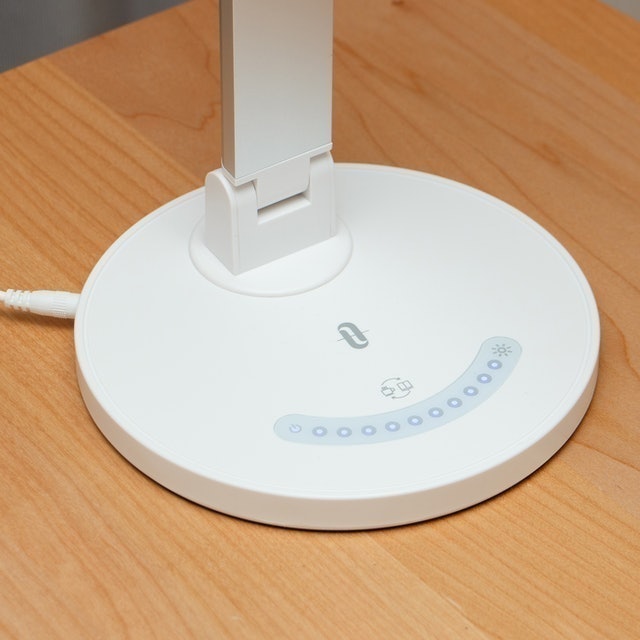 TaoTronics 多功能桌上型閱讀燈 5