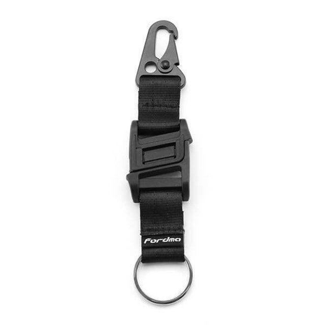 AUTO-Locating Magnetic Buckle 磁釦鑰匙圈 1