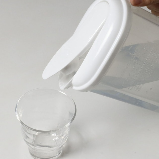 單手開闔冷水壺 4
