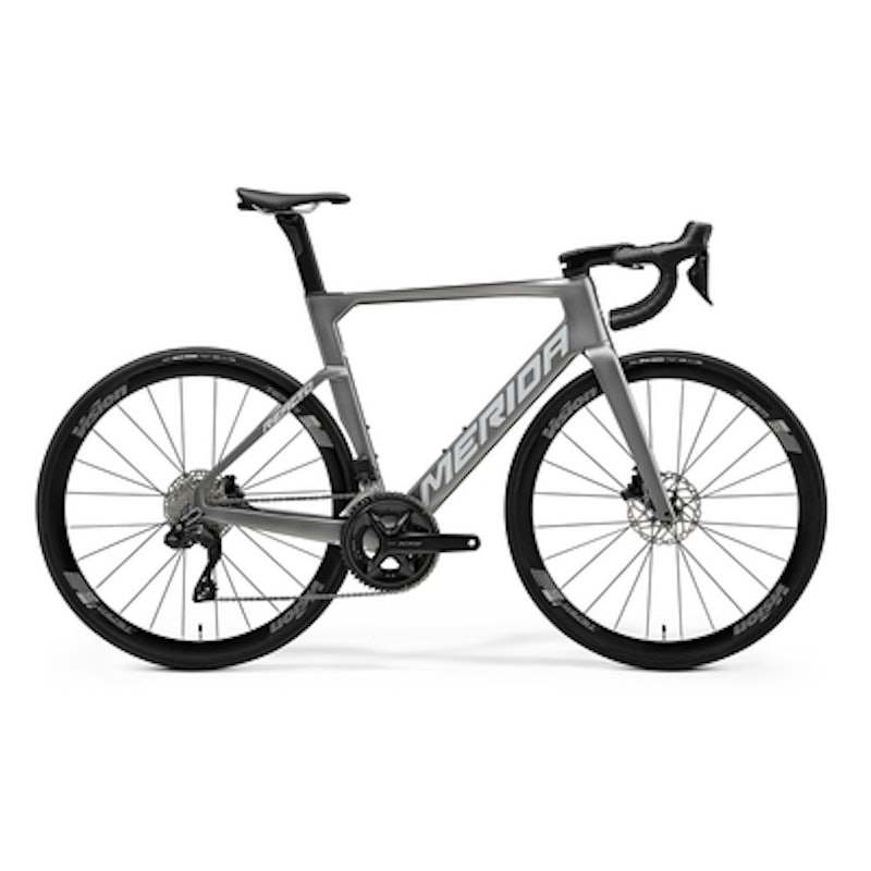 REACTO 5000 低風阻空氣動力碳纖跑車 1