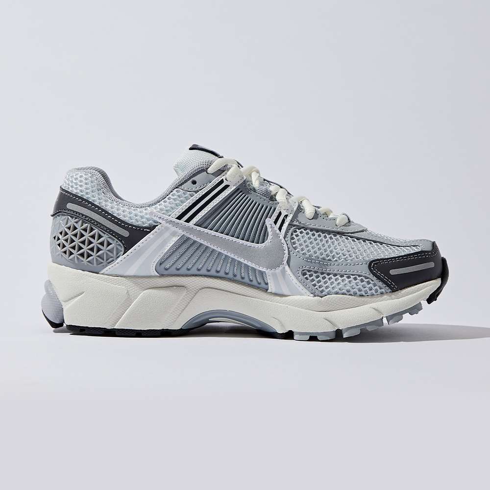 Zoom Vomero 5 3