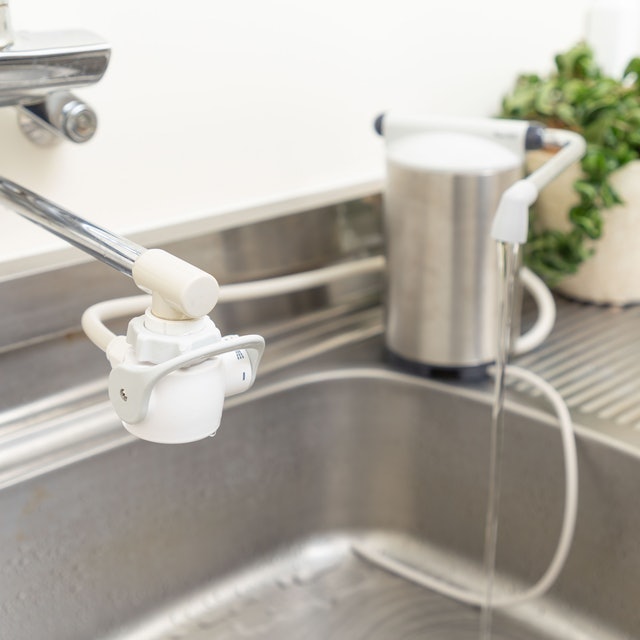 置放型除菌淨水器 3