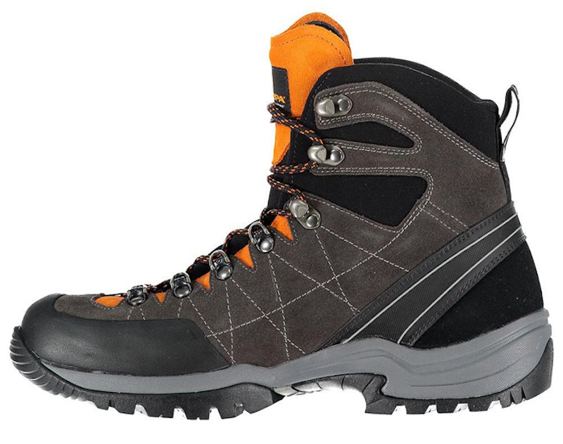 R-evolution GTX 登山靴 1