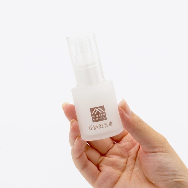 保濕美容液 6