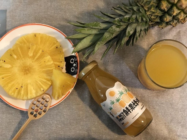 鮮果蜂味鳳梨汁 1
