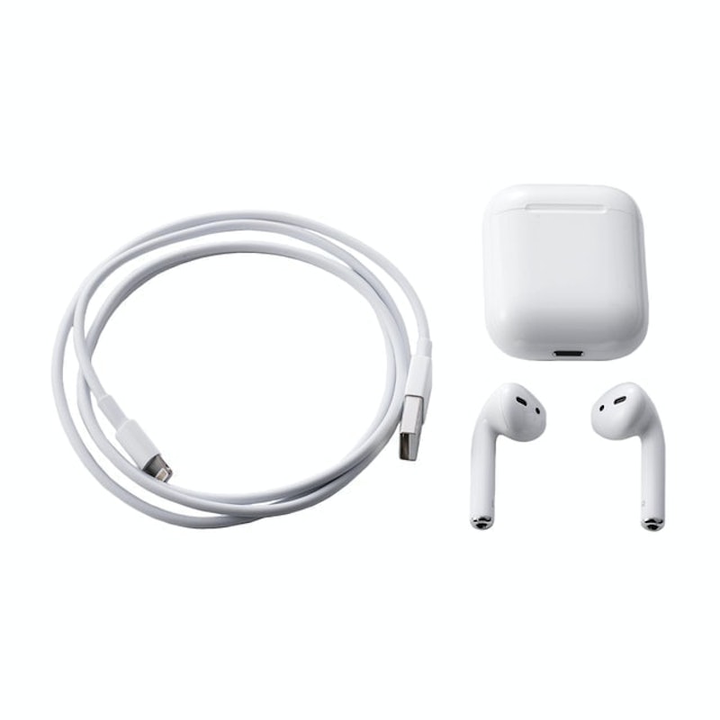 AirPods 搭配無線充電盒 6