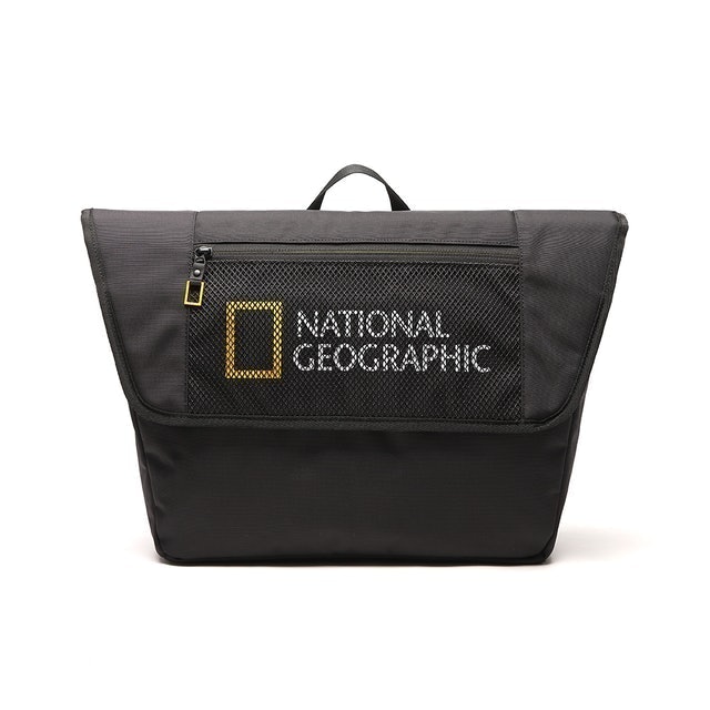 Big LOGO Messenger Bag V2 斜背包 1