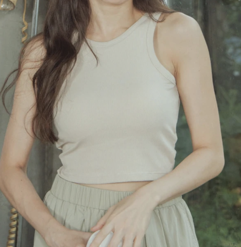 圓領合身坑條削肩 Bra Top 背心 1