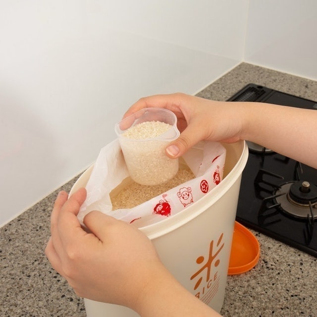 防潮密封米箱 附量杯 5kg 5