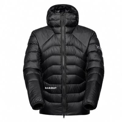 Eiger Nordwand Light Down輕量保暖羽絨連帽外套 1
