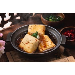 麻辣鴨血臭豆腐