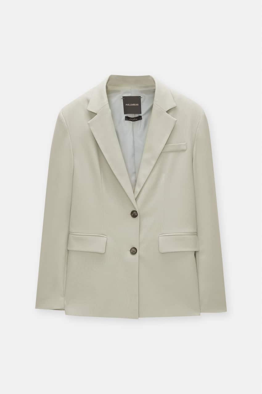 Double-breasted blazer with flap pockets 1