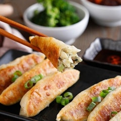 黃金豬肉鍋貼