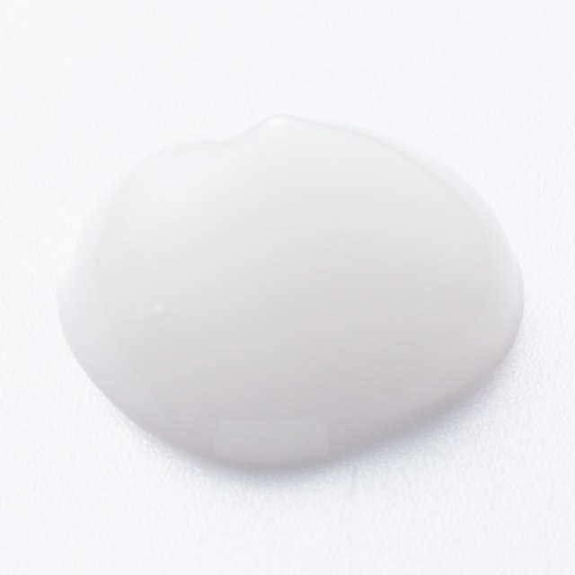MUCERA保濕精華 5
