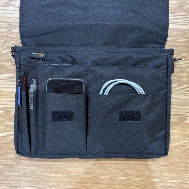SMART FIT耐磨隨身包 2