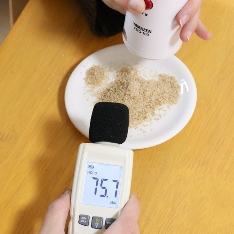 電動芝麻研磨器 10