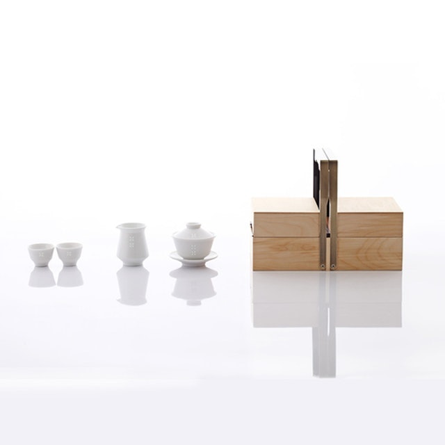 8. JIA Inc.品家家品 紛雪品茗茶具＋茶盒組 1