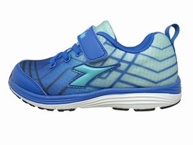 4. DIADORA 兒童慢跑鞋 DA9AKR5796 1