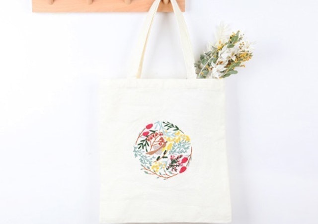 來刺繡吧:貓與棉布包系列刺繡小時光 1