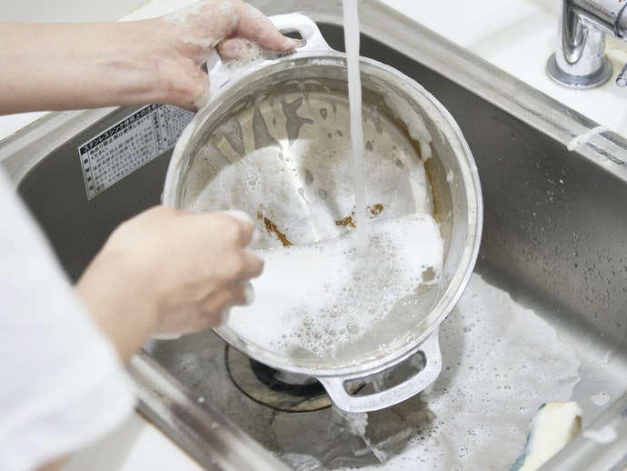 選擇易清洗、難焦鍋的無水鍋