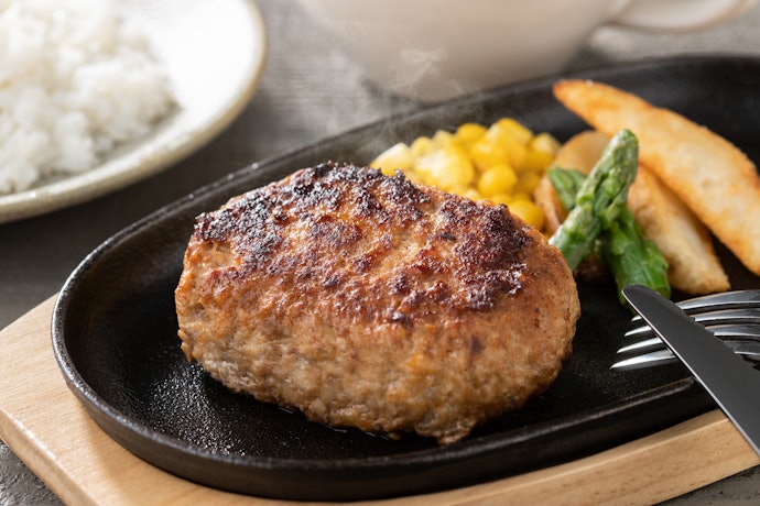 想迅速解決一餐並享受美味,可選附主食與配料的即食款