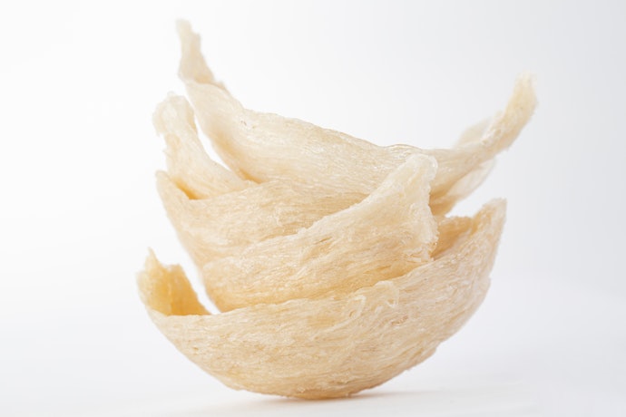 乾挑法燕窩品質通常優於濕挑法