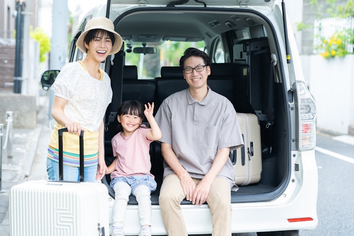先確認停車位數量或是與捷運站的距離