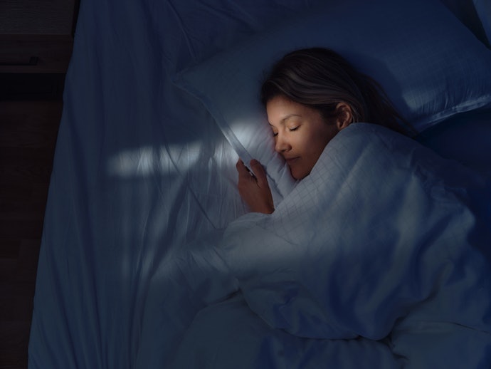 常於夜間使用時,建議留意運轉音量是否低於44dB