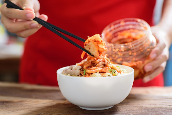 配飯、配泡麵可選韓式泡菜,醃肉與海鮮以日式為佳